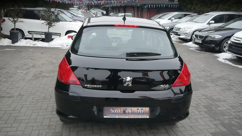 PEUGEOT 308 -
