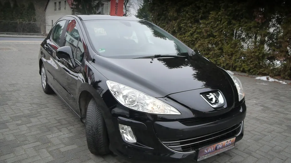 PEUGEOT 308 -