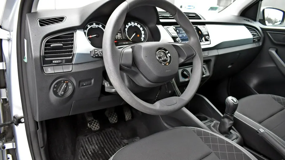 SKODA Fabia -