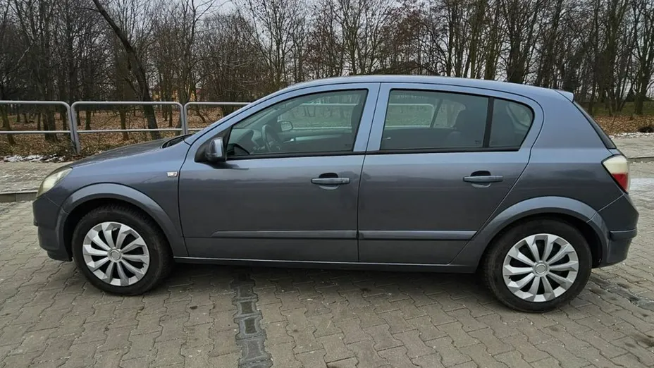 OPEL Astra -