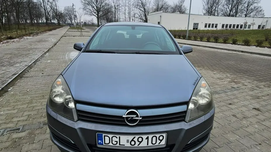 OPEL Astra -
