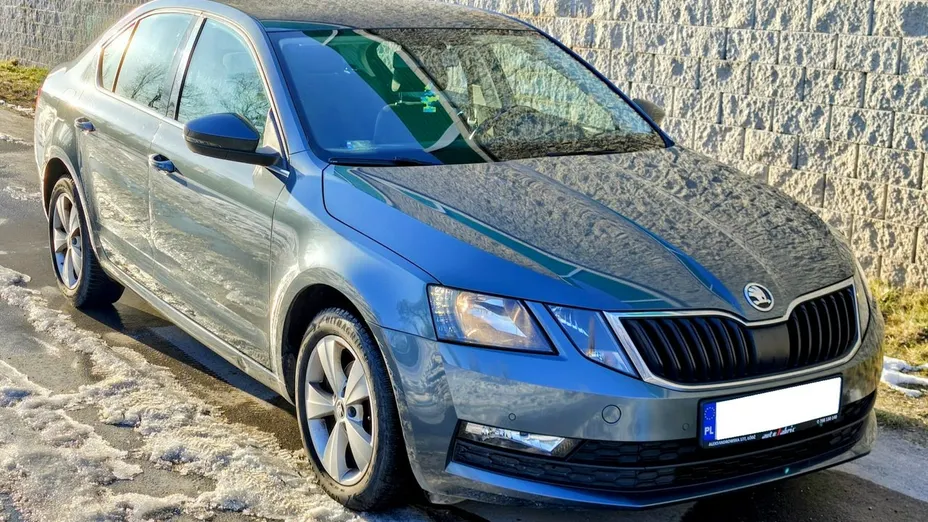 SKODA Octavia -