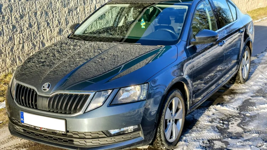 SKODA Octavia -