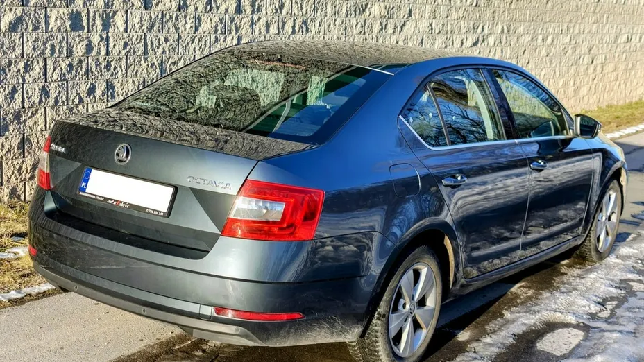 SKODA Octavia -
