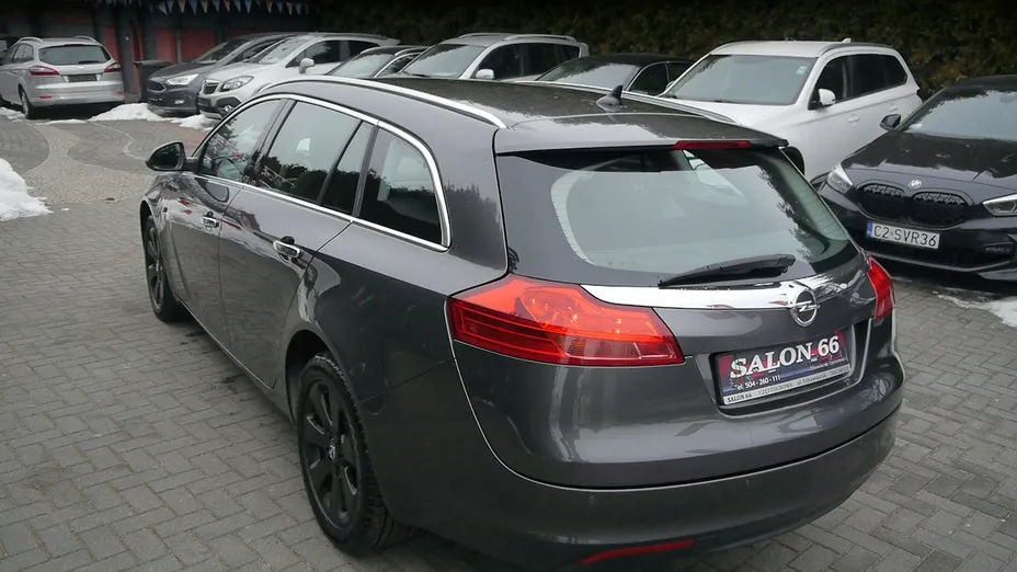 OPEL Insignia -
