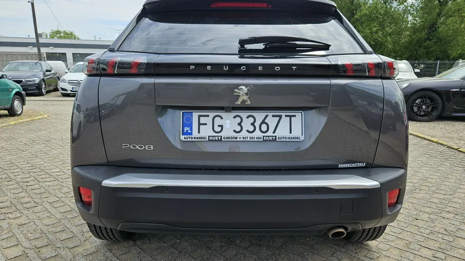 PEUGEOT 2008 -