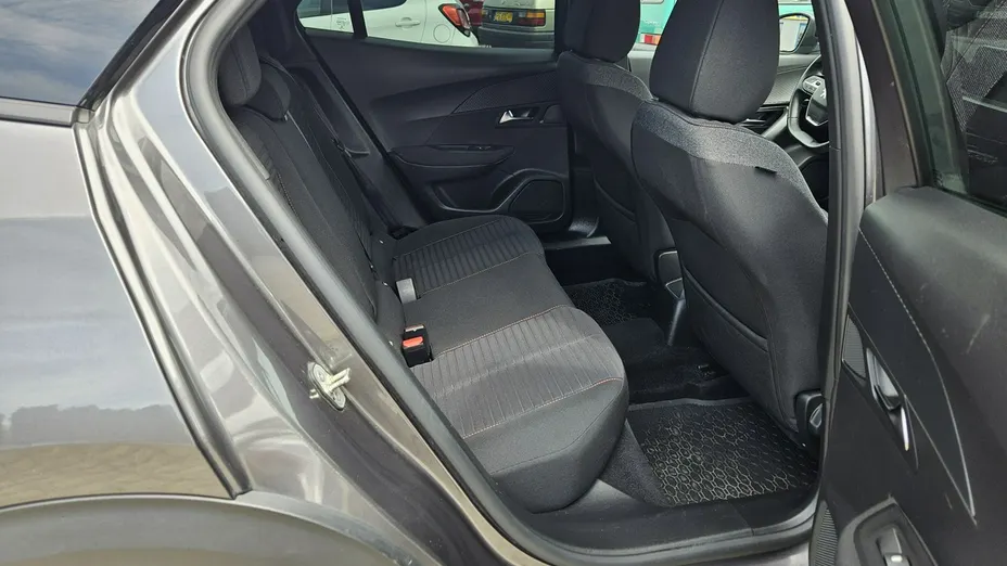 PEUGEOT 2008 -