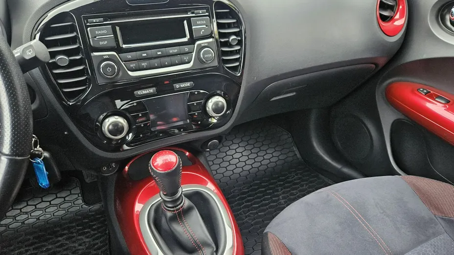 NISSAN Juke -