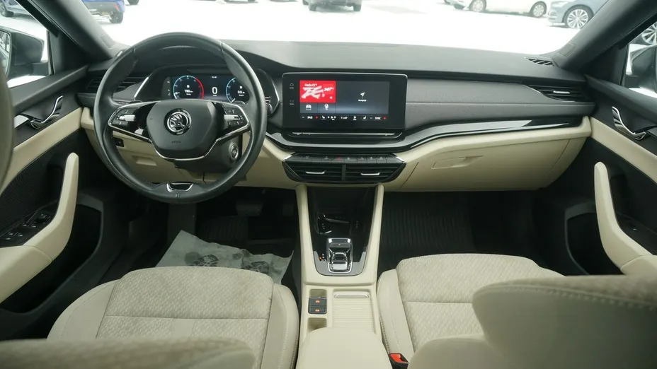 SKODA Octavia -