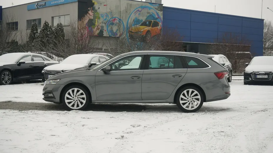 SKODA Octavia -