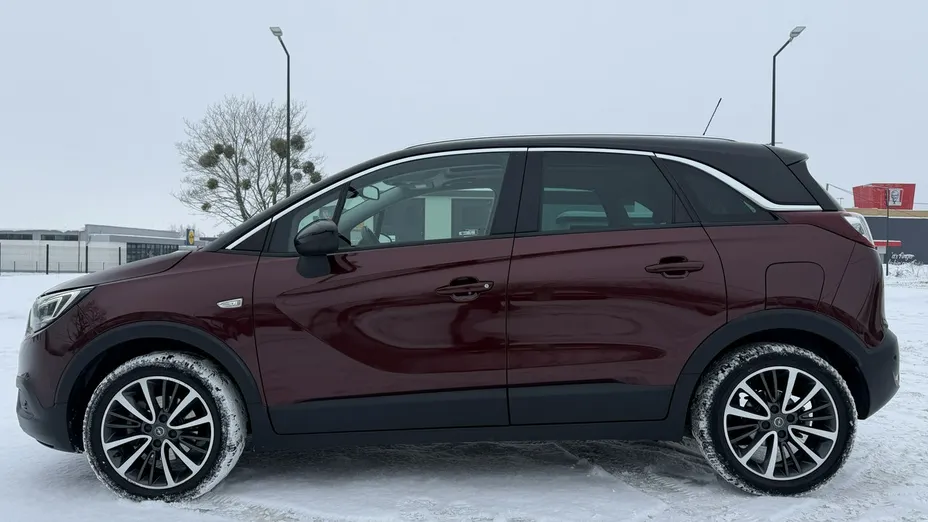 OPEL Crossland X -