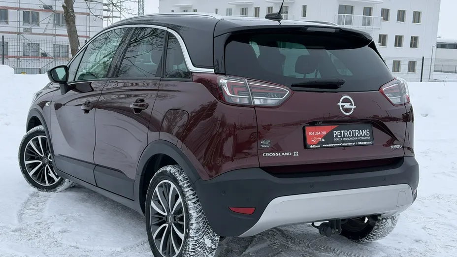 OPEL Crossland X -