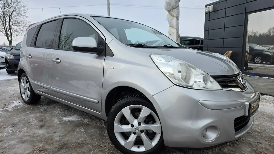 NISSAN Note -
