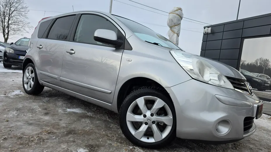NISSAN Note -