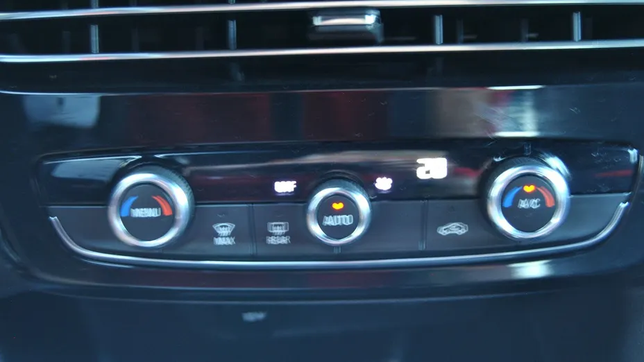 OPEL Mokka -