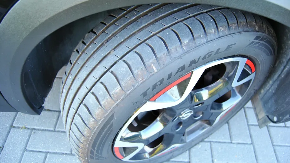 OPEL Mokka -