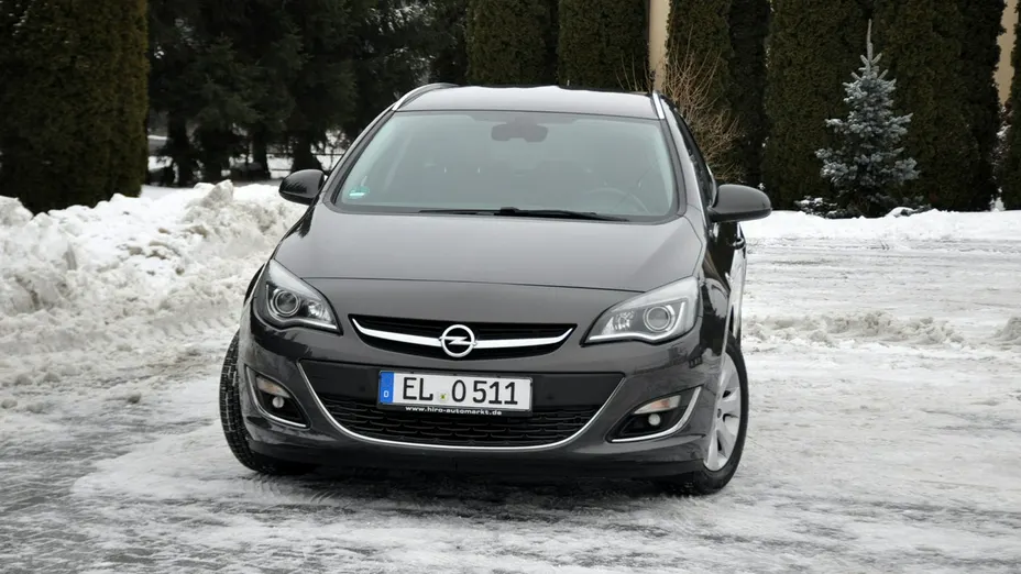 OPEL Astra -