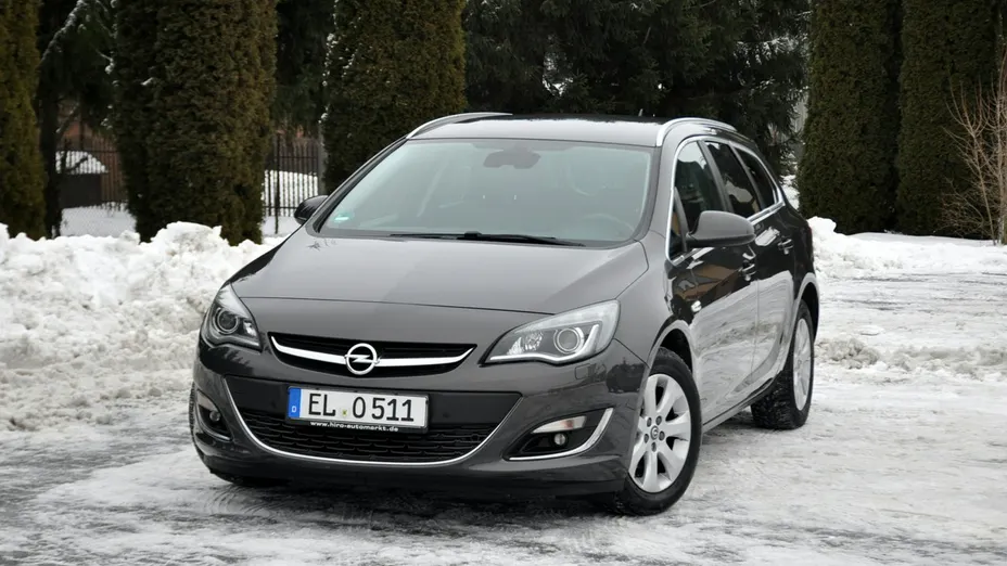 OPEL Astra -