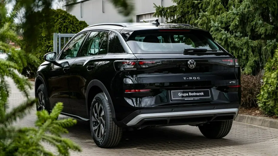 VOLKSWAGEN T-ROC -