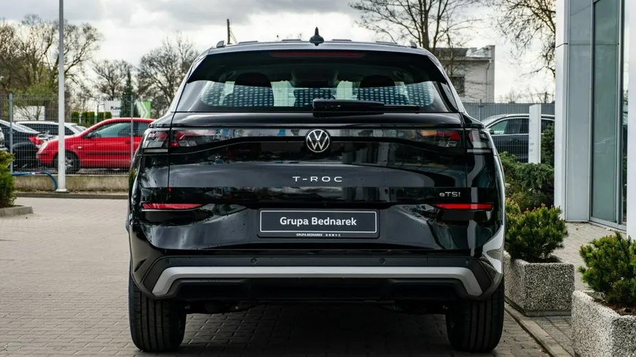 VOLKSWAGEN T-ROC -