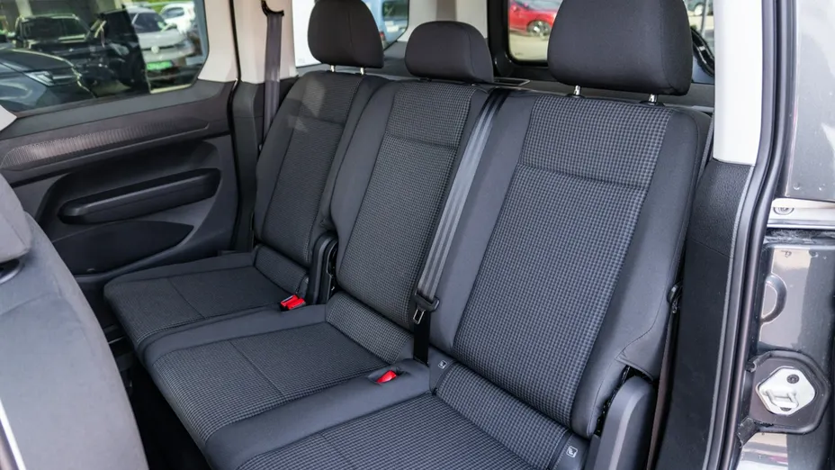 VOLKSWAGEN Caddy -
