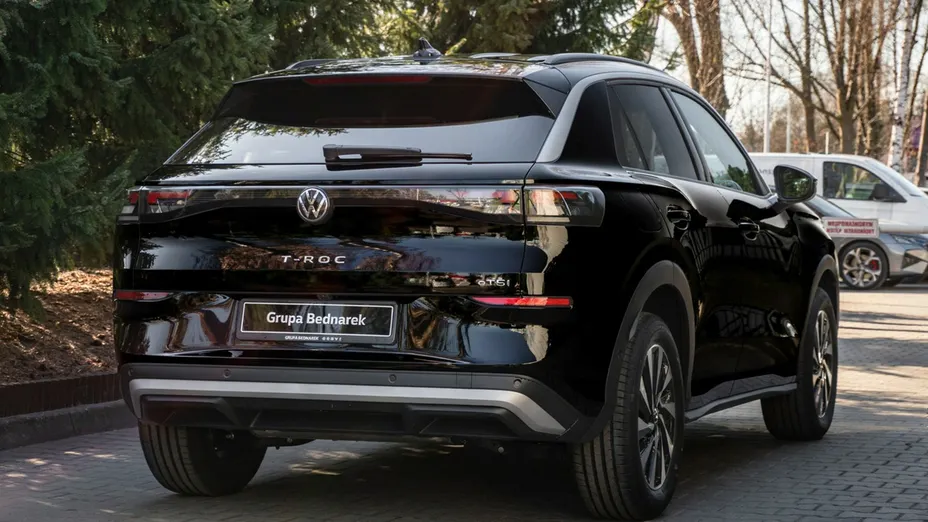 VOLKSWAGEN T-ROC -