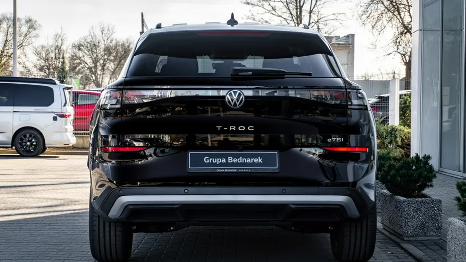 VOLKSWAGEN T-ROC -