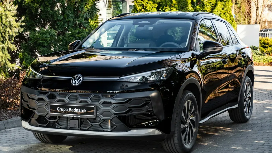 VOLKSWAGEN T-ROC -
