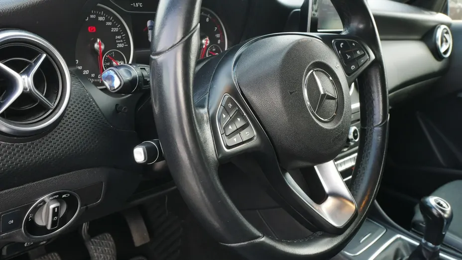 MERCEDES-BENZ A Klasa -