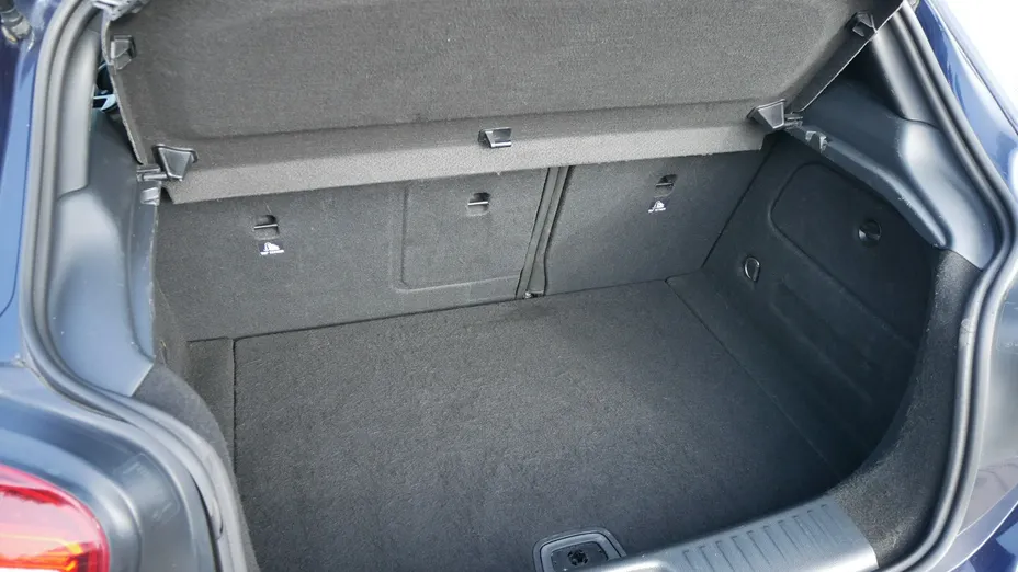 MERCEDES-BENZ A Klasa -