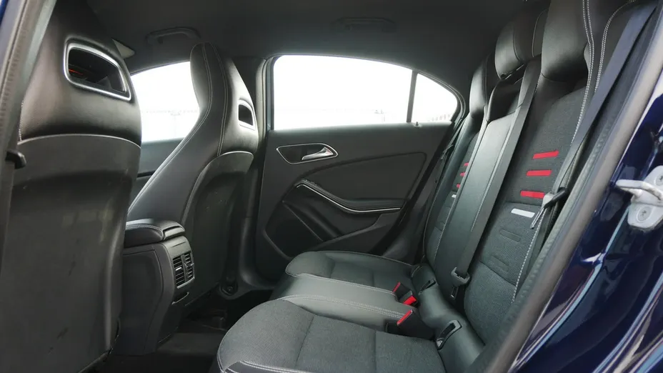 MERCEDES-BENZ A Klasa -