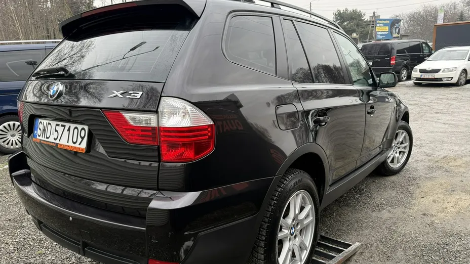 BMW X3 -