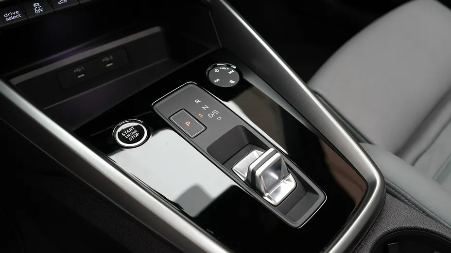 AUDI A3 A3 45 TFSI e S Line S tronic