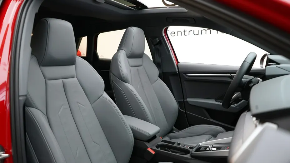 AUDI A3 A3 45 TFSI e S Line S tronic