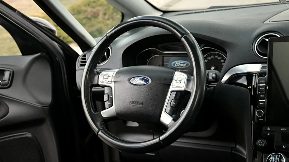 FORD S-MAX -