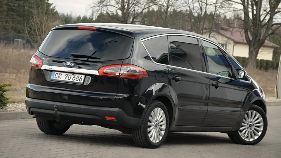FORD S-MAX -