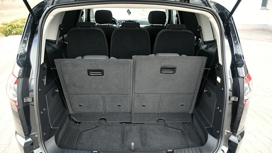 FORD S-MAX -