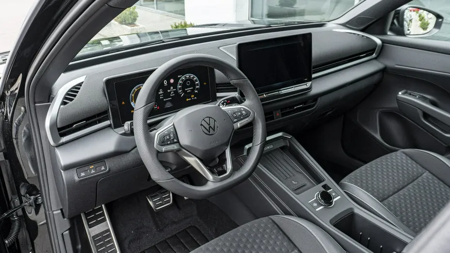 VOLKSWAGEN T-ROC -