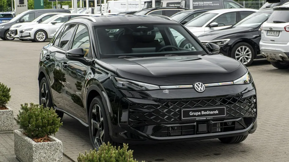 VOLKSWAGEN T-ROC -