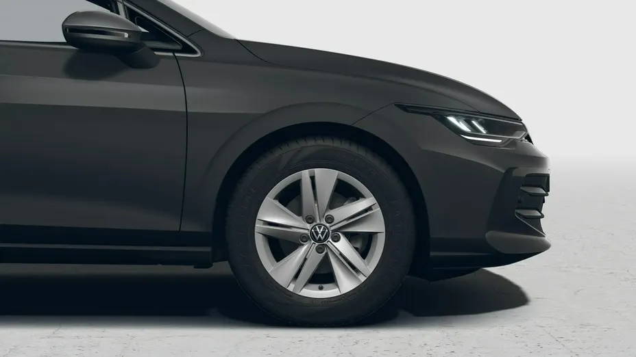 VOLKSWAGEN Golf -