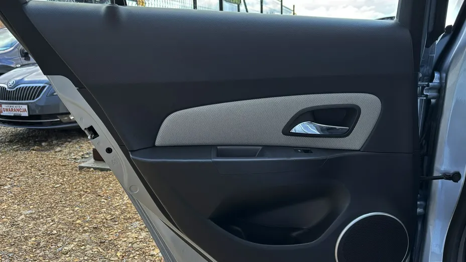 CHEVROLET Cruze -