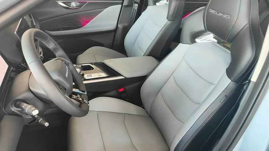 BAIC Beijing 5 -