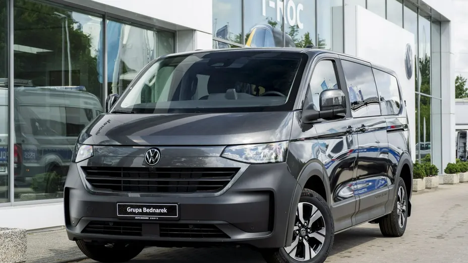 VOLKSWAGEN Caravelle -