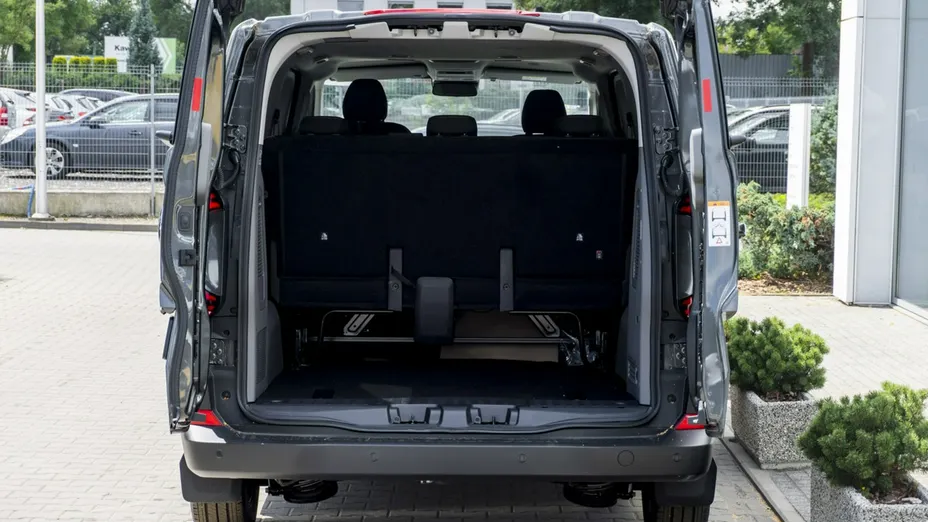 VOLKSWAGEN Caravelle -
