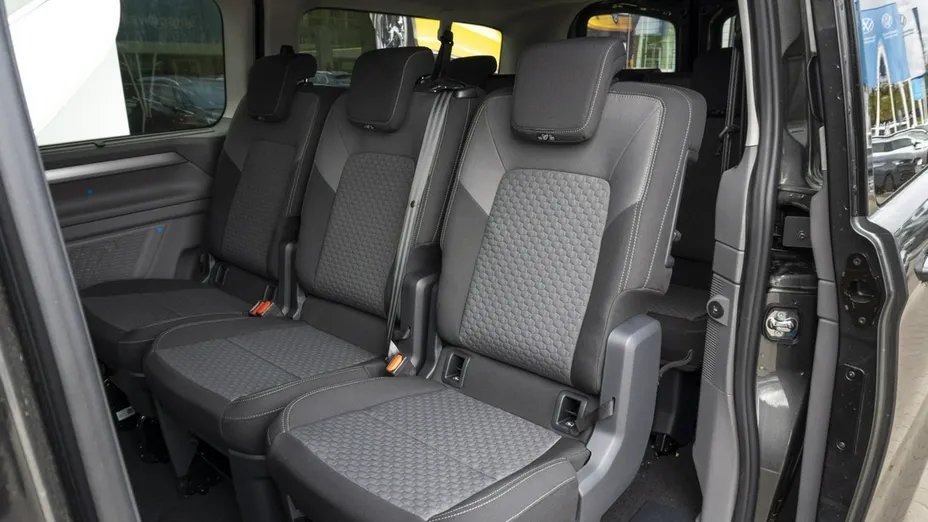 VOLKSWAGEN Caravelle -