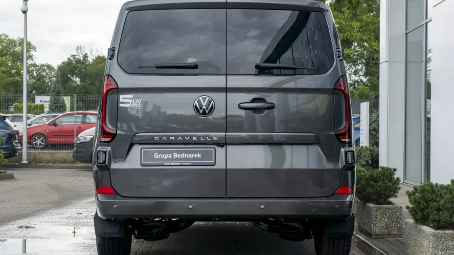 VOLKSWAGEN Caravelle -