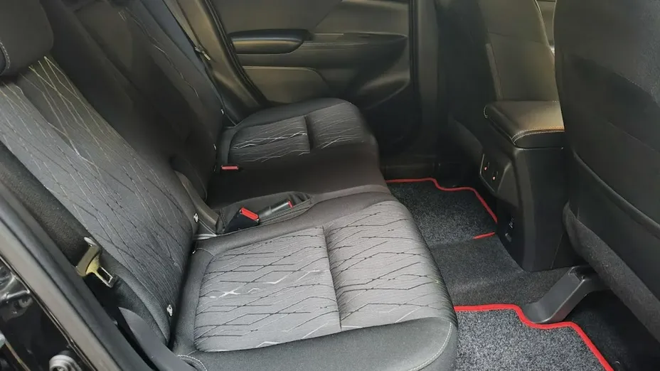 MITSUBISHI Eclipse Cross -