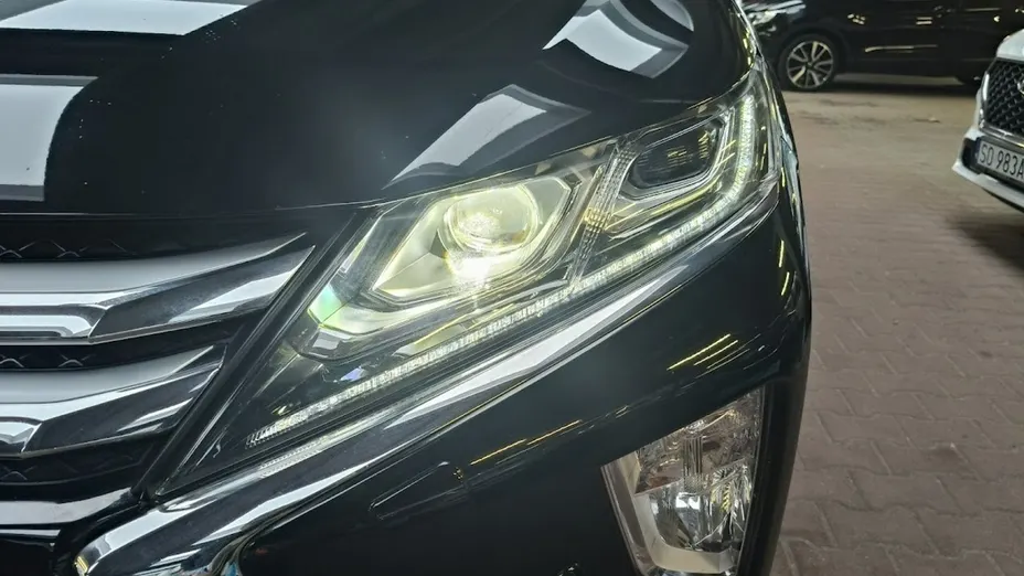 MITSUBISHI Eclipse Cross -