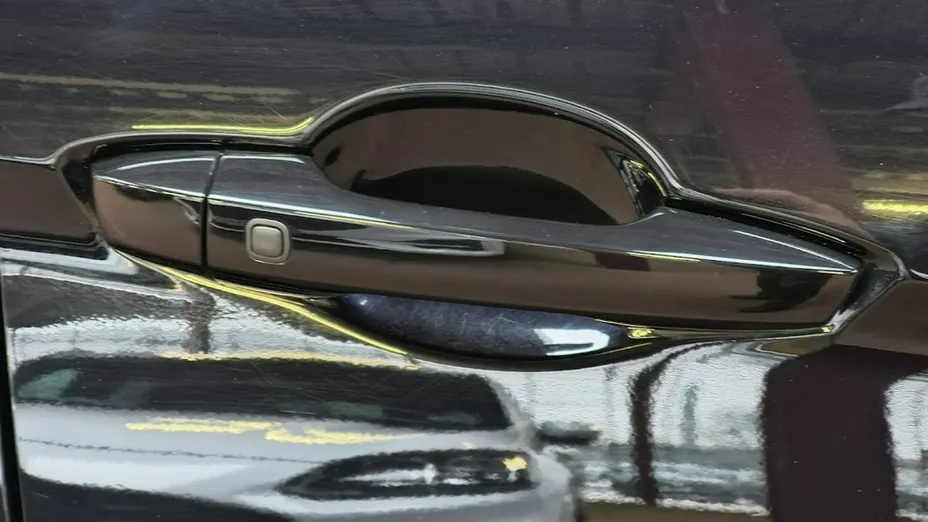 MITSUBISHI Eclipse Cross -