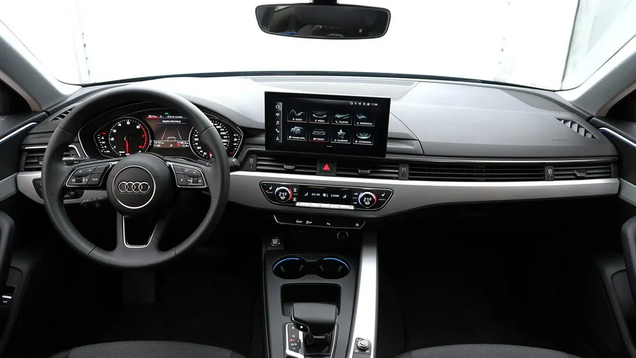 AUDI A4 A4 35 TFSI mHEV S Line S tronic